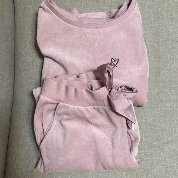 💐Vitoria’s Secret mauve velour sweat suit💐 - Picture 1 of 7